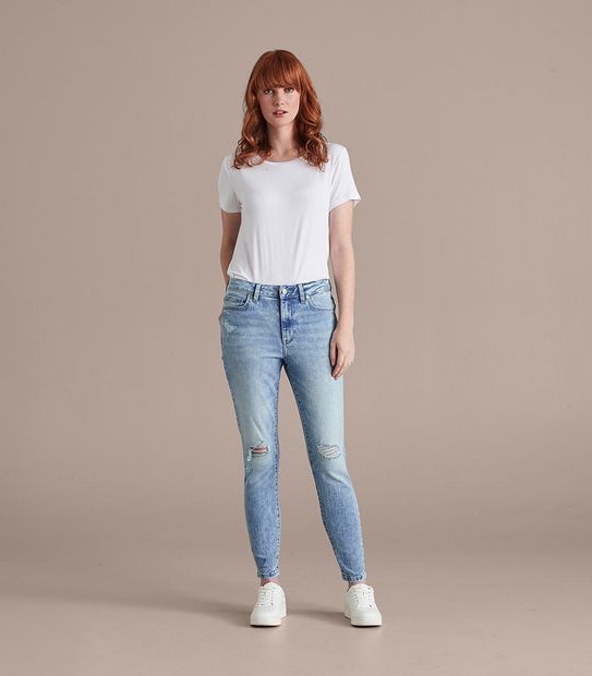 Sophie Skinny High Rise Ankle Length Distressed Jeans
