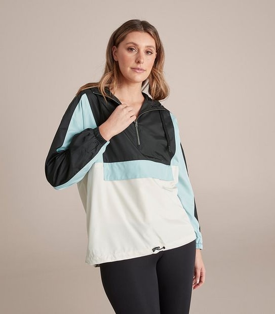 Active 1/4 Zip Spray Jacket