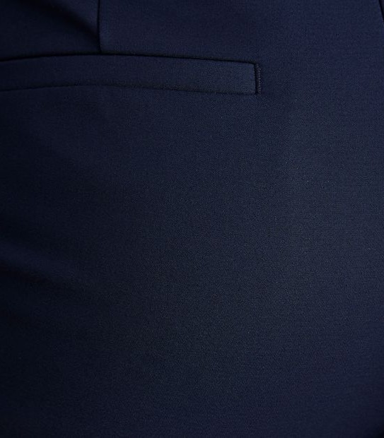 Preview Bermuda Tailored Double Cloth Shorts