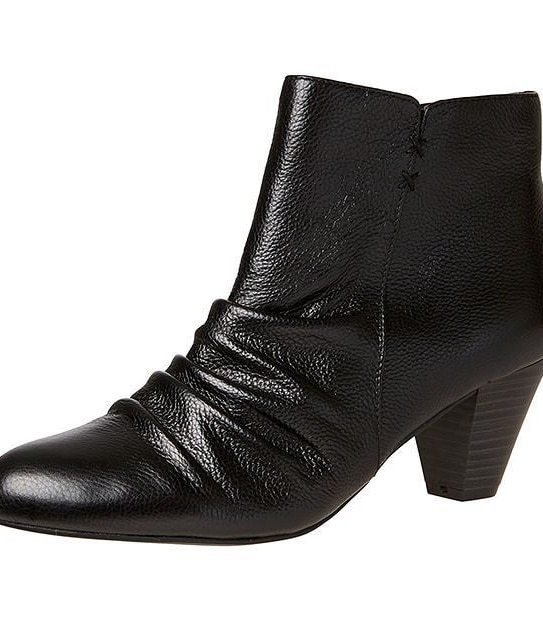 Vale Leather Ankle Boots