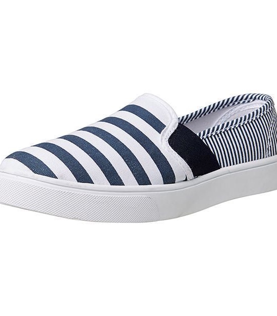 Norla Canvas Shoes