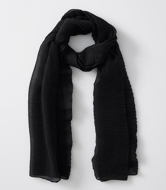 Stephanie Pleat Scarf Black
