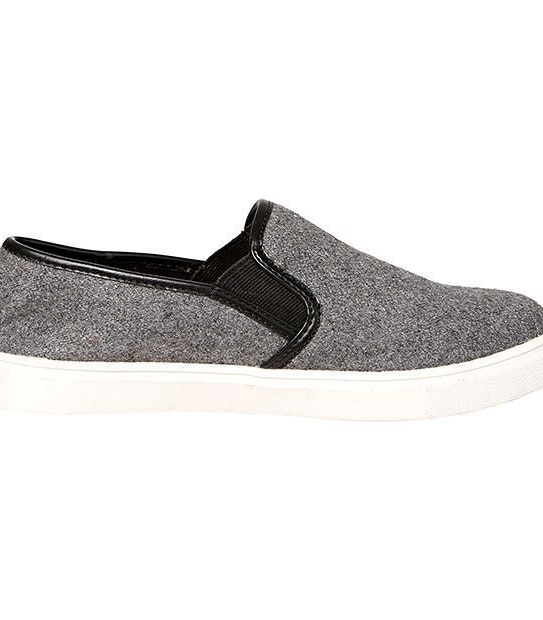 Tabi Slip-On Flats