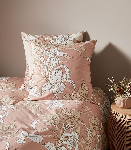 Elune Linear Floral European Pillowcase