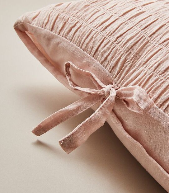 Penny Seersucker Cushion