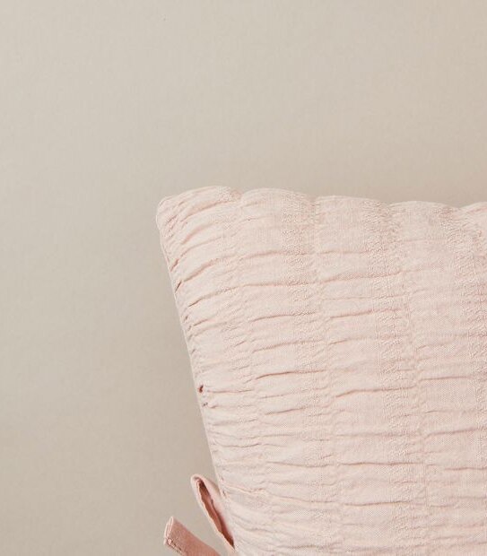Penny Seersucker Cushion