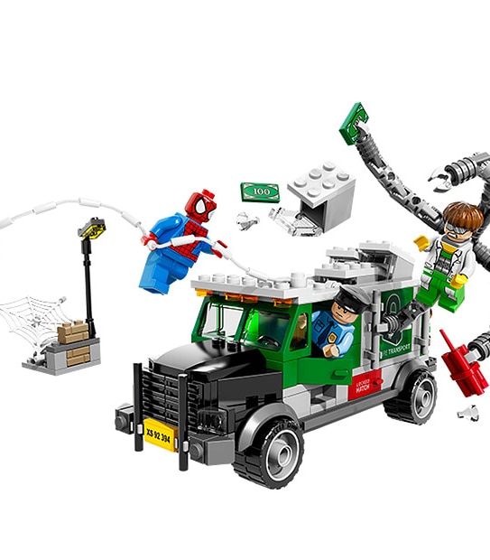 LEGO&reg; Super Heroes Ultimate Spider-Man Doc Ock Truck Heist 76015
