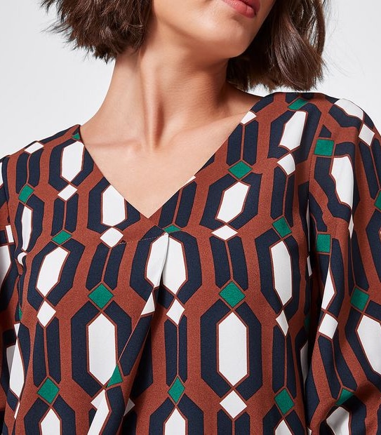 Preview Elbow Length Sleeve Shell Top - Geo Print