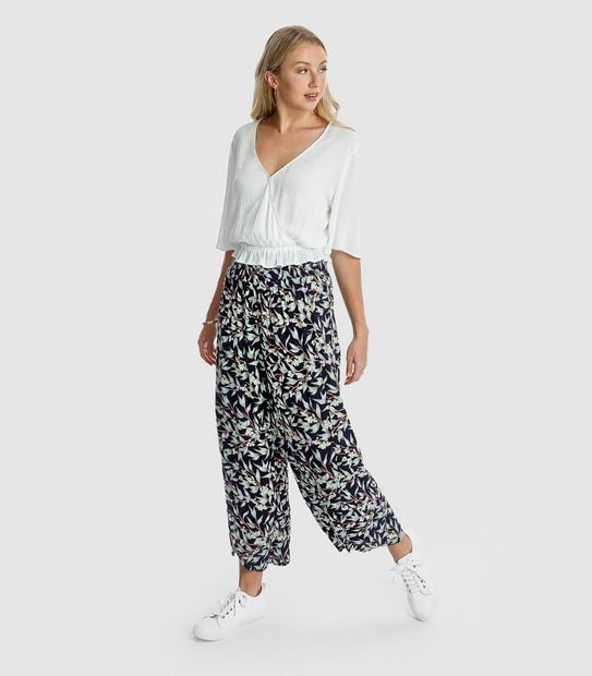 Piping Hot Split Beach Pants
