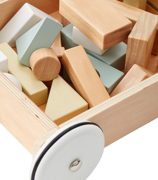 Kid's Concept Wagon With Blocks