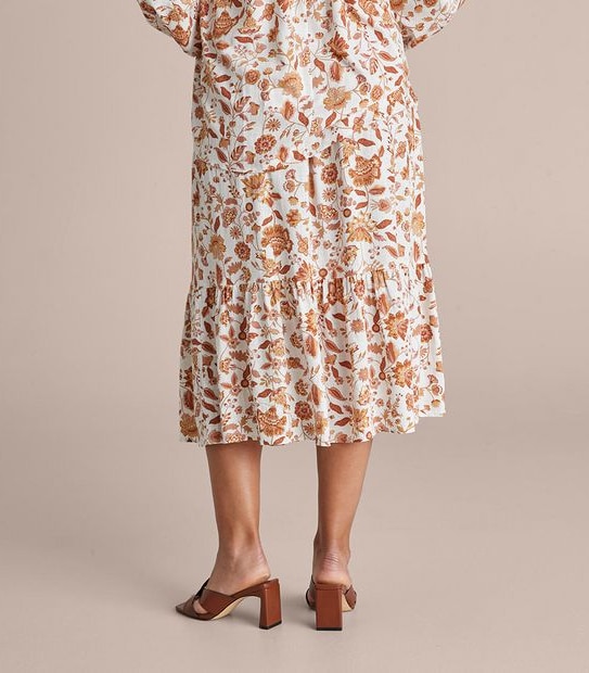 Curve Linen Blend Tiered Skirt