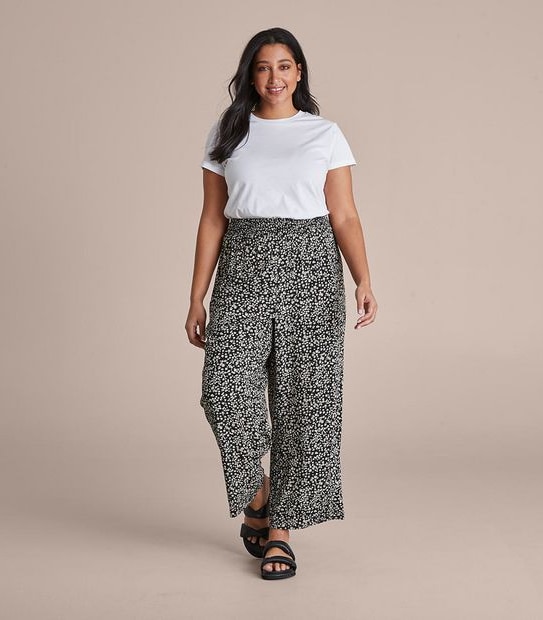 Curve Wide Leg Pants