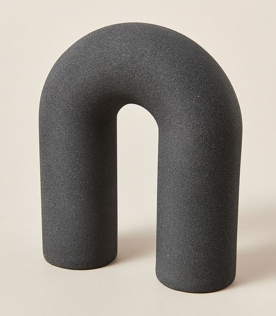 Mia Arch Sculpture