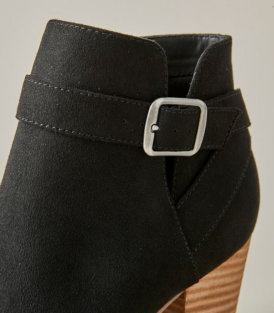 Womens Barossa III Buckle Boots