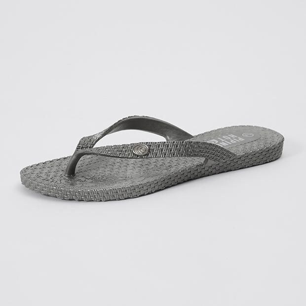 Piping Hot Cabazon Thongs Piping Hot Cabazon Thongs