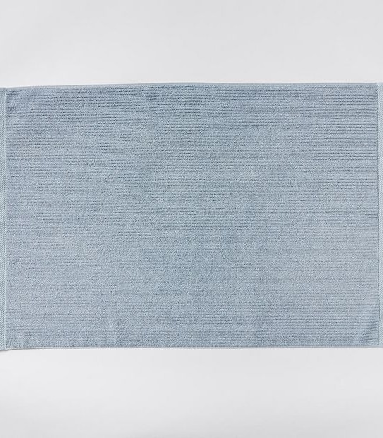Classic Ribbed Bath Mat