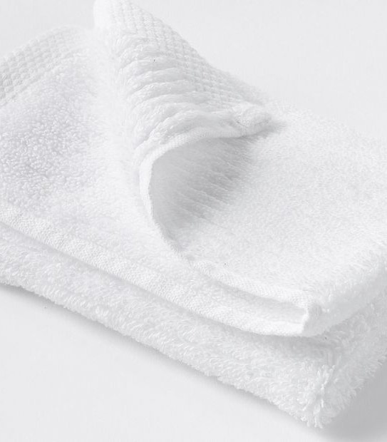 Classic Ribbed Face Washer