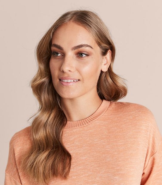 Curved Hem Knit Top