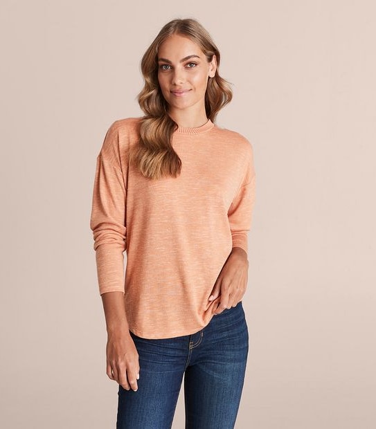 Curved Hem Knit Top