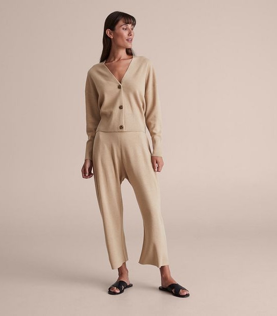 Linen Blend Lounge True Knit Crop Pants 4 of 6