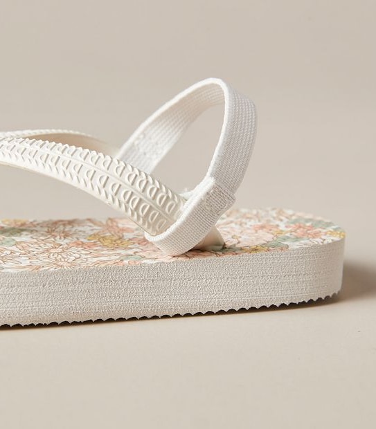 Baby Back Strap Recycled Thongs
