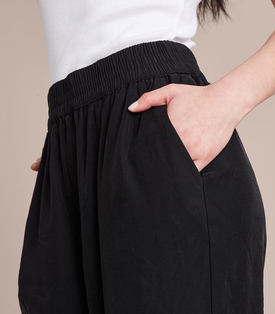 Tapered Pull On Pants
