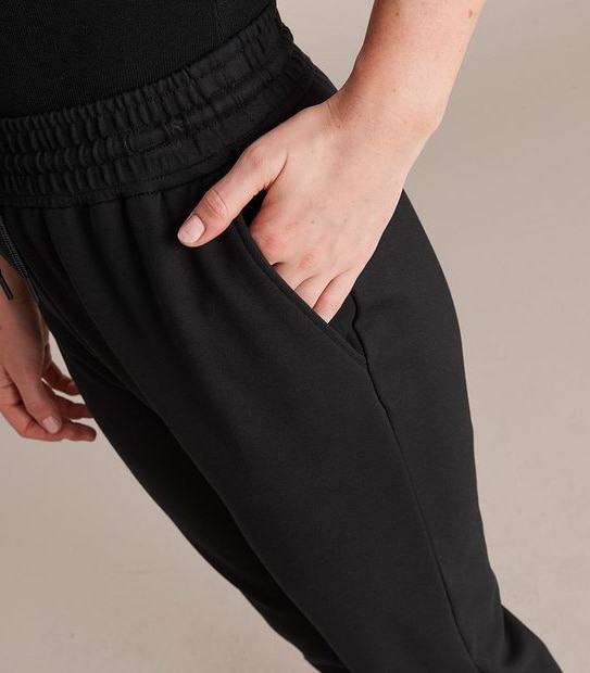 Preview Ponte Jogger Pants