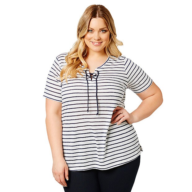 Belle Curve Tie Front T-Shirt - Peacoat 