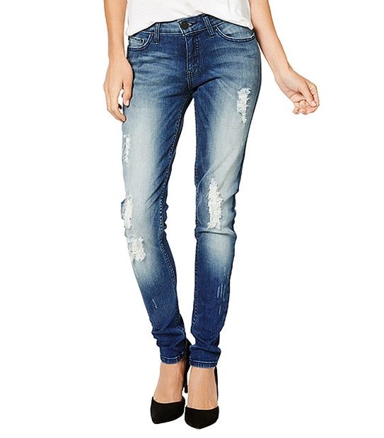 Life & Style Distressed Skinny Jeans