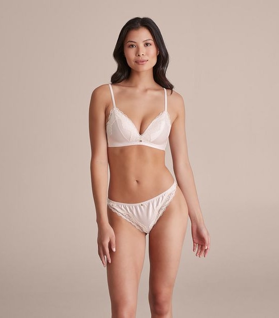 Preview Lace and Satin G-String Briefs; Style: X23081