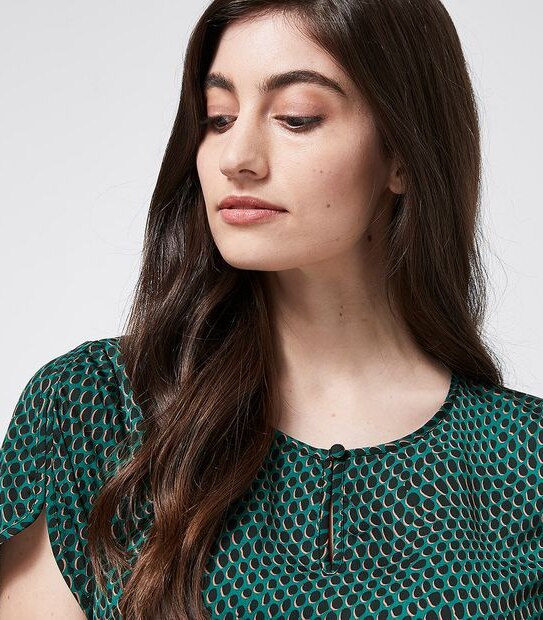 Preview Binding Sleeve Shell Top - Green Spatter Spots