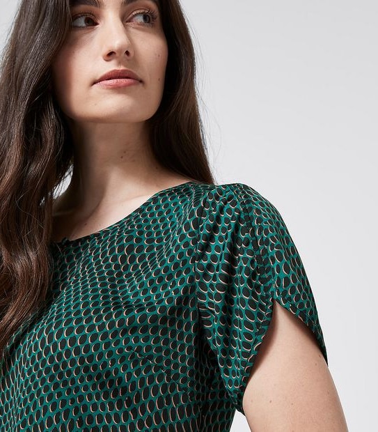 Preview Binding Sleeve Shell Top - Green Spatter Spots