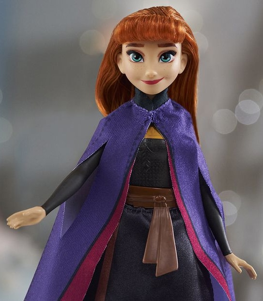 Disney's Frozen 2 Anna's Queen Transformation Fashion