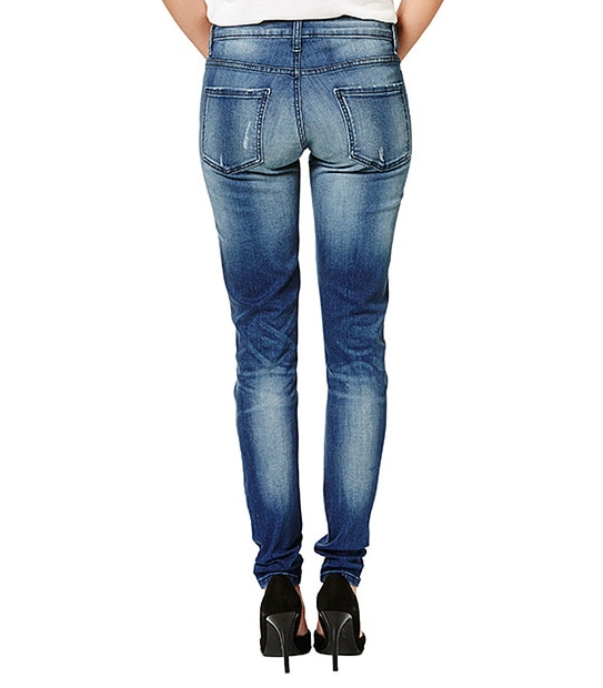 Life & Style Distressed Skinny Jeans