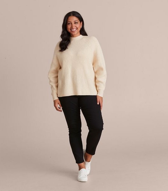 Curve Rib Jumper
