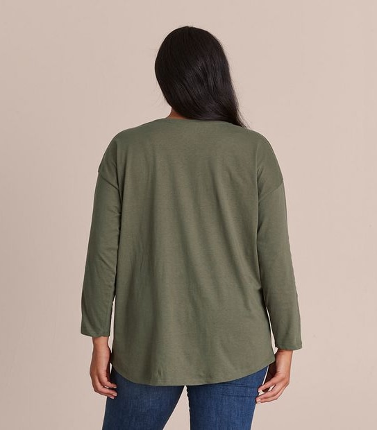 Curve Long Sleeve Scoop Neck T-Shirt