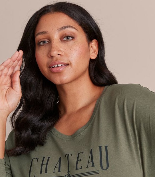 Curve Long Sleeve Scoop Neck T-Shirt