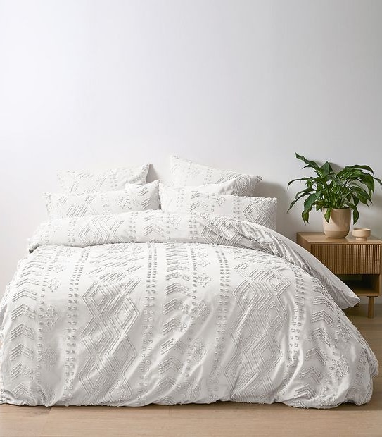 Clemens Tufting Quilt Cover Set