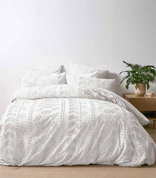 Clemens Tufting Quilt Cover Set - Queen Bed