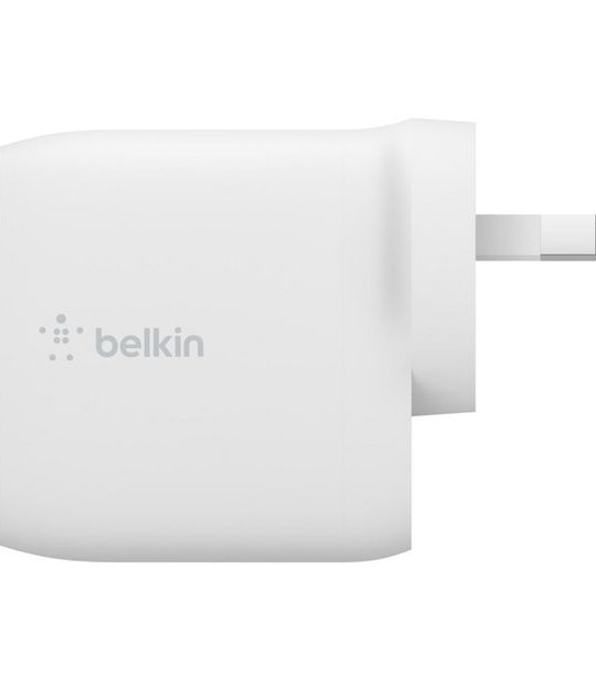 Belkin Boost Charge&trade; Dual USB-A Wall Charger 24W + Lightning to USB-A Cable - White