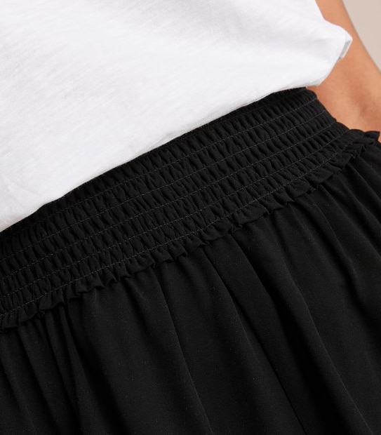 Shirred Waist Shorts