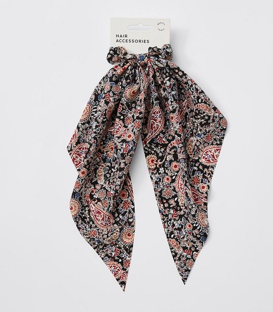 Scrunchie Scarf
