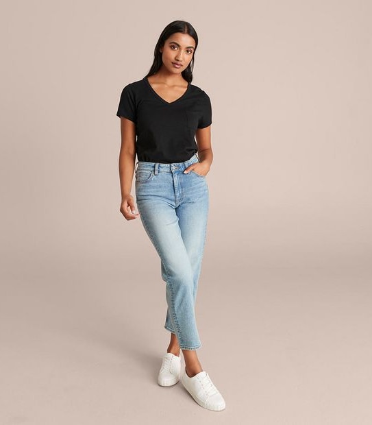 Organic Cotton Slub V-Neck T-Shirt