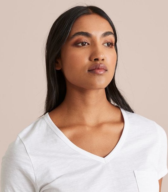 Organic Cotton Slub V-Neck T-Shirt