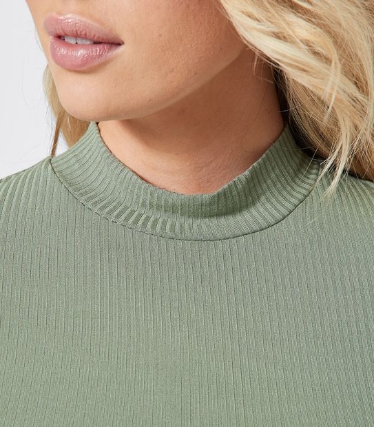Funnel Neck Ribbed T-Shirt