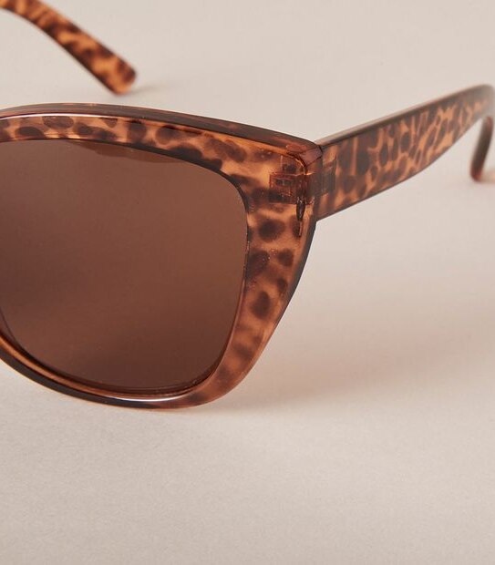 Womens Cat Eye Sunglasses - Leopard