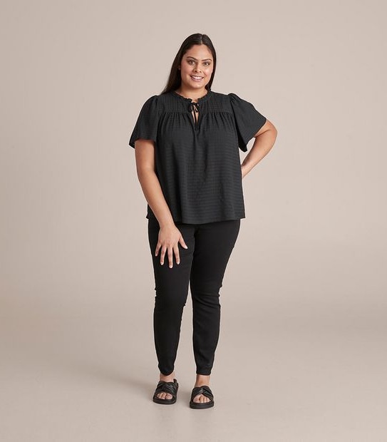 Curve Flutter Sleeve Tie Front Top