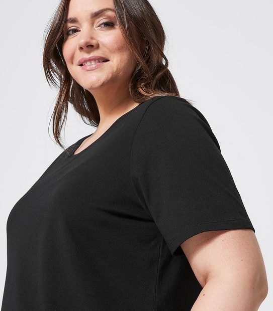 Belle Curve Organic Cotton Crew Neck T-Shirt - Black