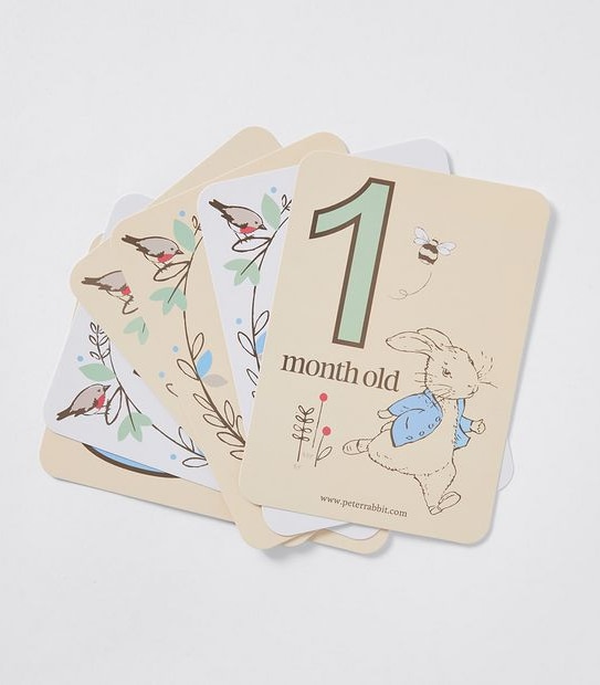 Peter Rabbit 2 Pack Muslin Swaddles and Baby Milestone Cards