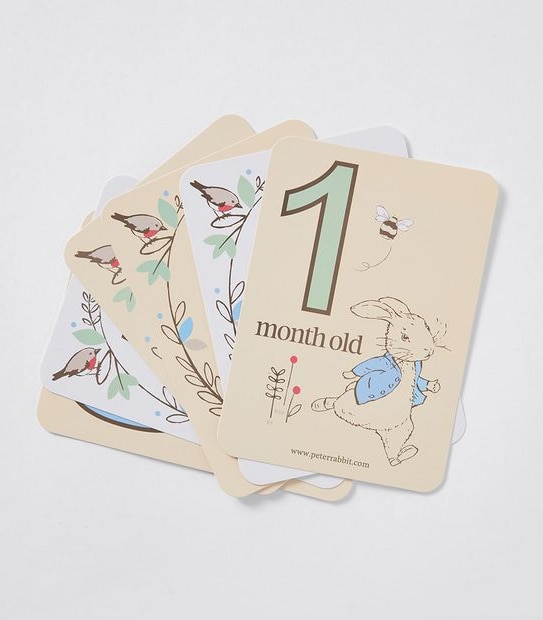 Peter Rabbit 2 Pack Muslin Swaddles and Baby Milestone Cards
